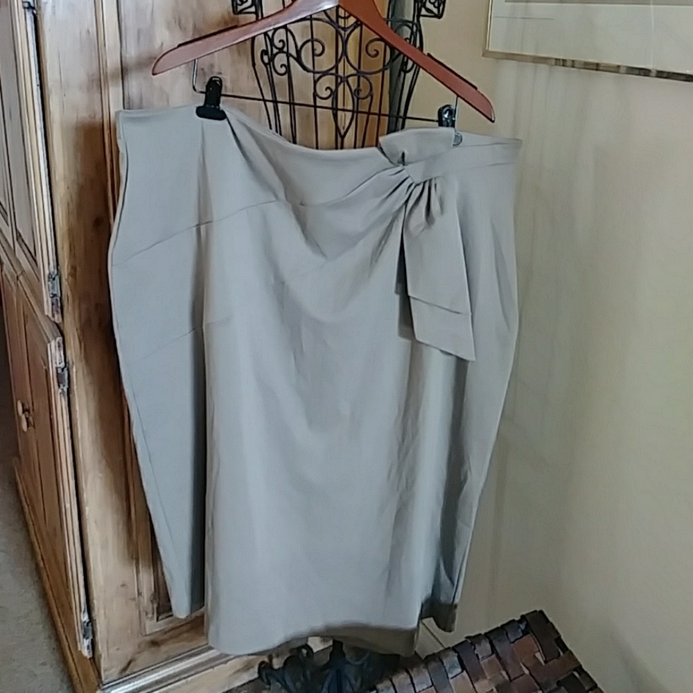 SIMONTON Says skirts.